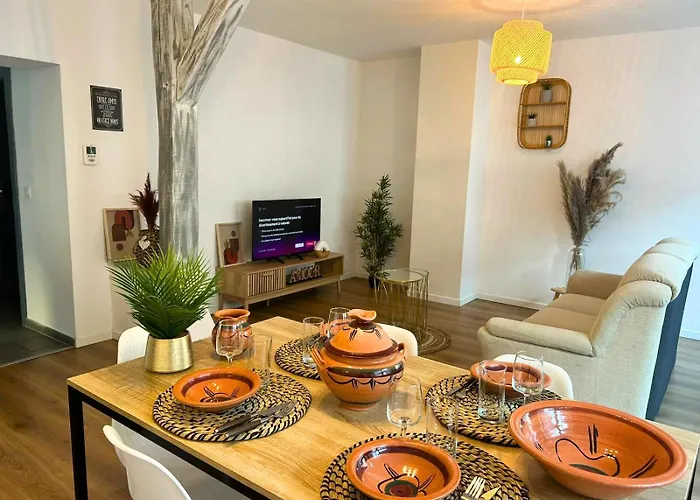 Chaleureux Pour 4 Personnes *